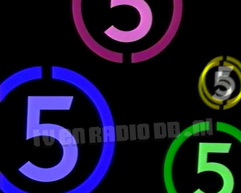 RTL5 • Witte 5 met twee gele haakjes