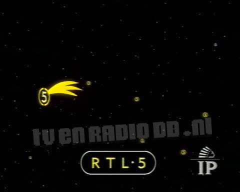 RTL5 • Witte 5 met twee gele haakjes