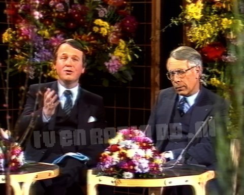 Wat is er aan de Hand? Wordt de EO B-Omroep?