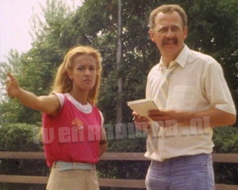 Een Paard in de Hand • mmv • Karel van de Graaf • Aukje Engel Een Paard in de Hand • mmv • Karel van de Graaf • Aukje Engel